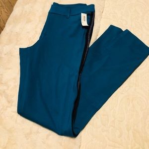 NWT Old Navy mid rise ponte knit pixie 4T